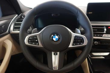 BMW X4 XDrive20d — photo 9