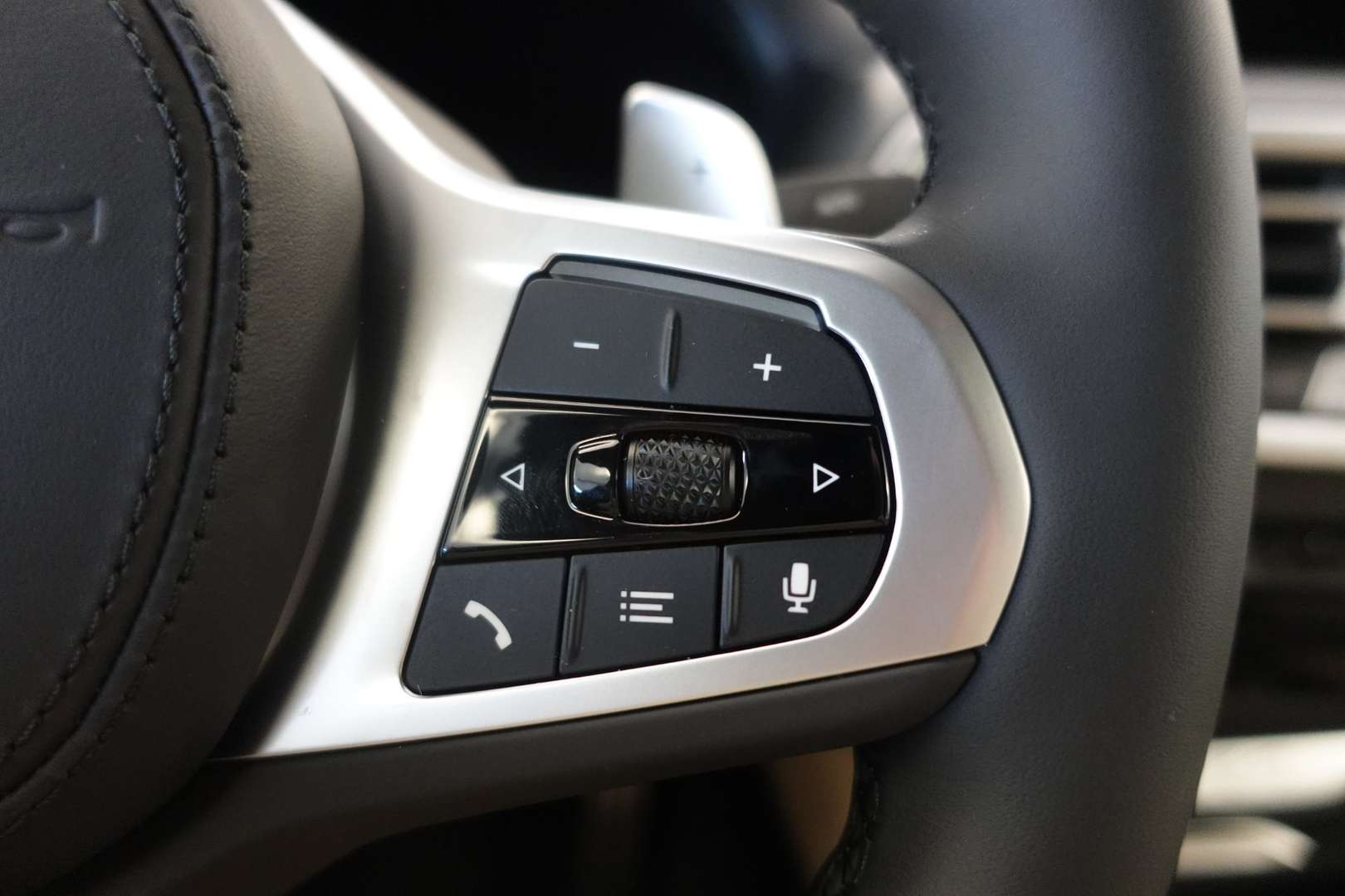 BMW X4 XDrive20d - 2025 - Joinsteer - #11