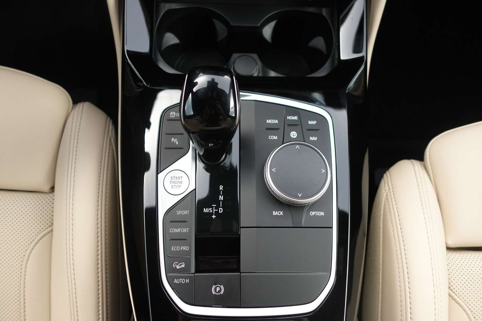 BMW X4 XDrive20d - 2025 - Joinsteer - #12