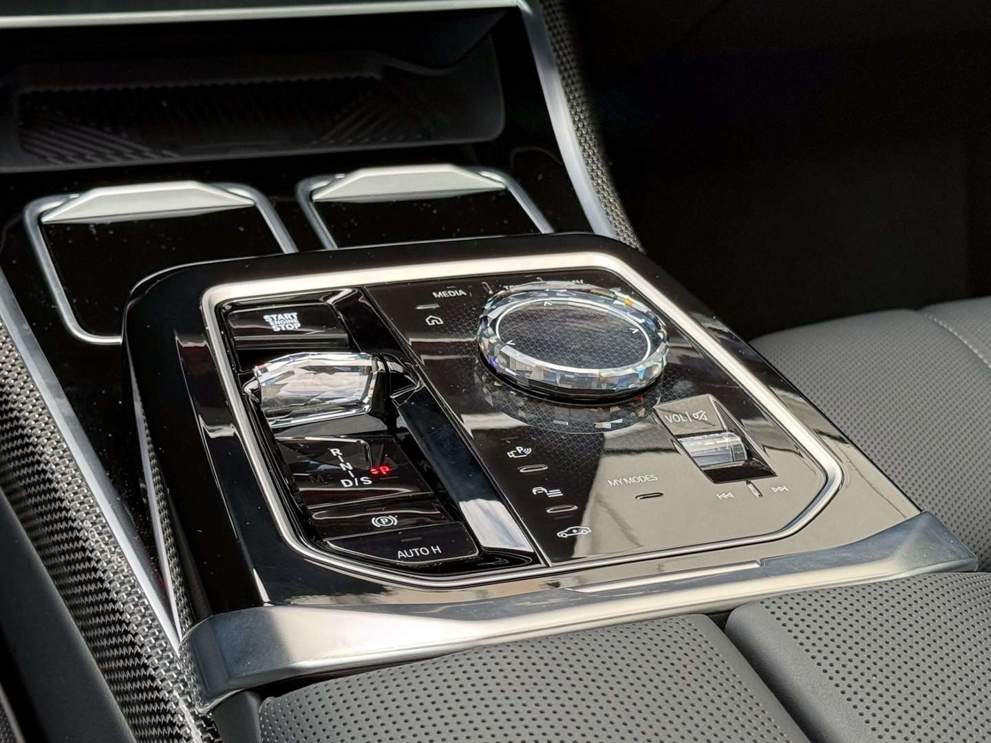 BMW Série 7 740d XDrive - 2025 - Joinsteer - #29