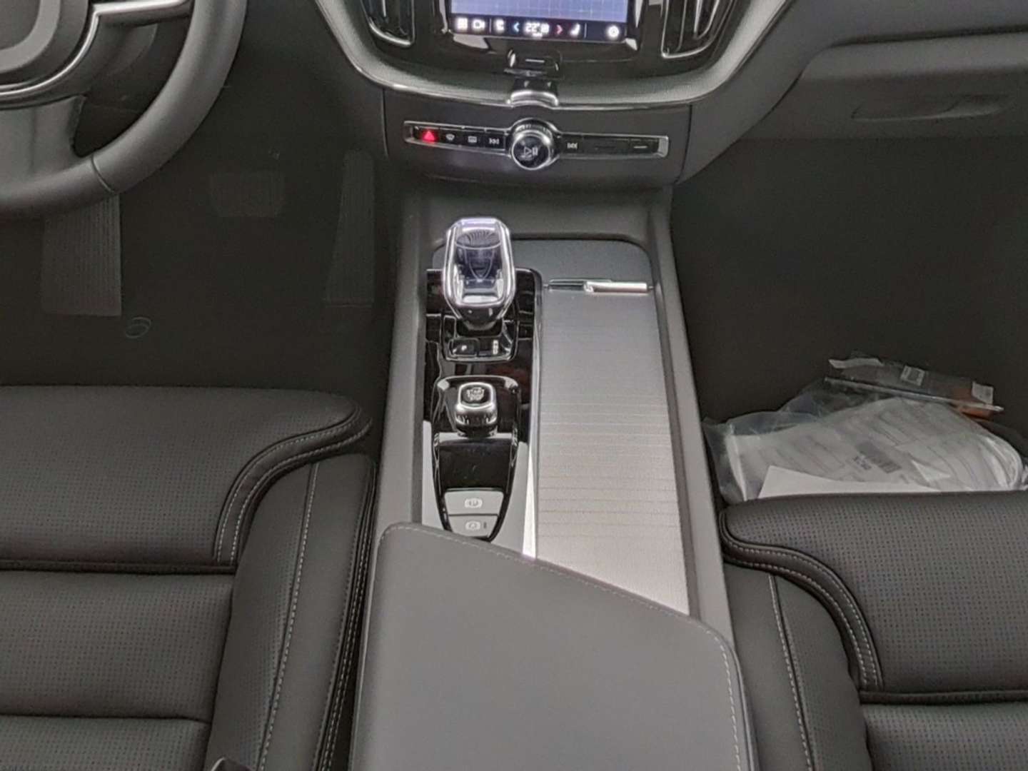 Volvo XC60 Ultra Black Edition - 2025 - Joinsteer - #6