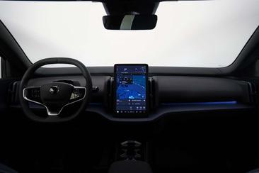 Volvo EX30 Twin Motor — photo 15