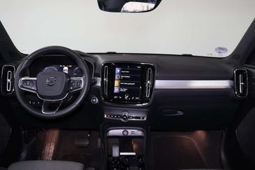 Volvo XC40 T5 Recharge Plus — photo 17
