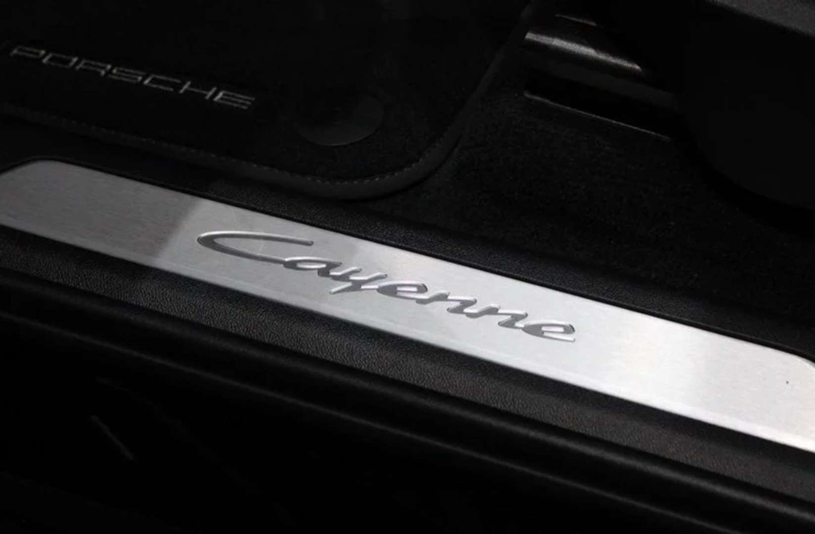 Porsche Cayenne Coupé E-Hybrid - 2024 - Joinsteer - #16