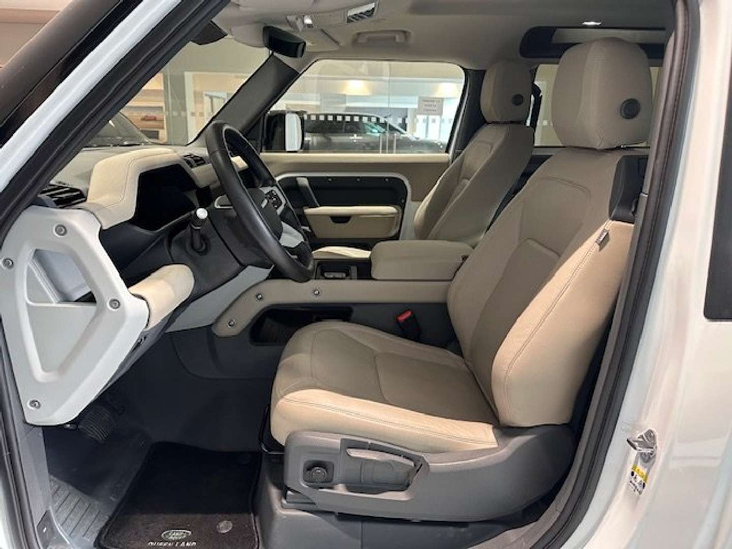 Land Rover Defender 90 S Awd 3.0d I6 Mhev 200cv - 2024 - Joinsteer - #11