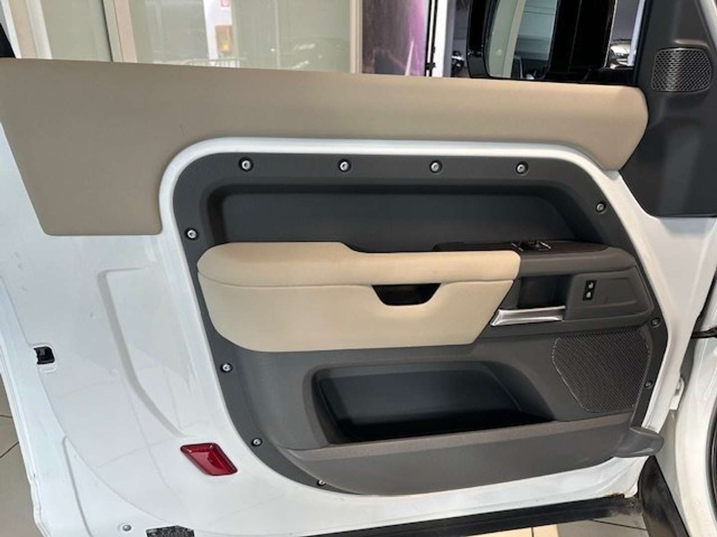 Land Rover Defender 90 S Awd 3.0d I6 Mhev 200cv - 2024 - Joinsteer - #13