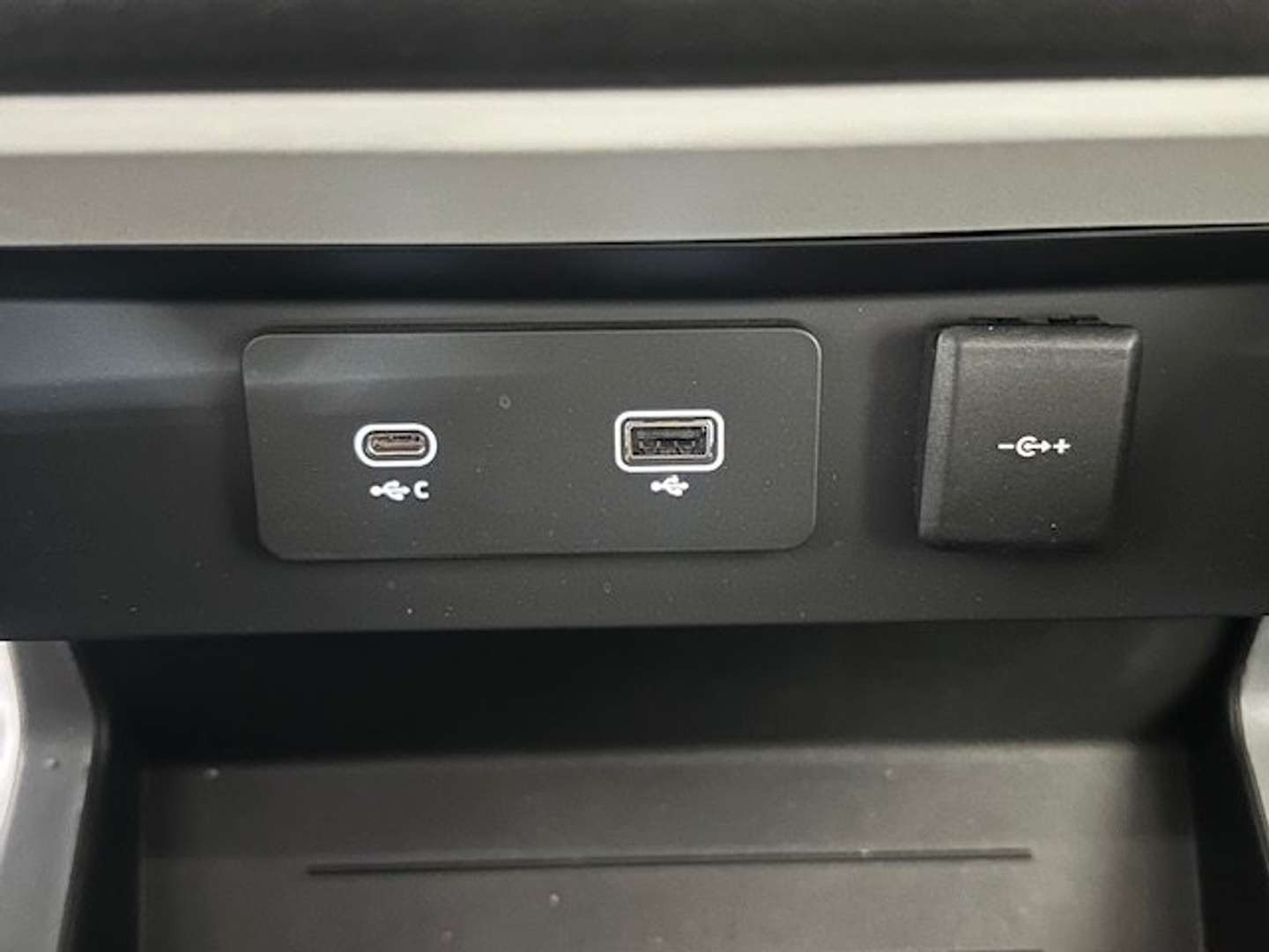 Land Rover Defender 90 S Awd 3.0d I6 Mhev 200cv - 2024 - Joinsteer - #21