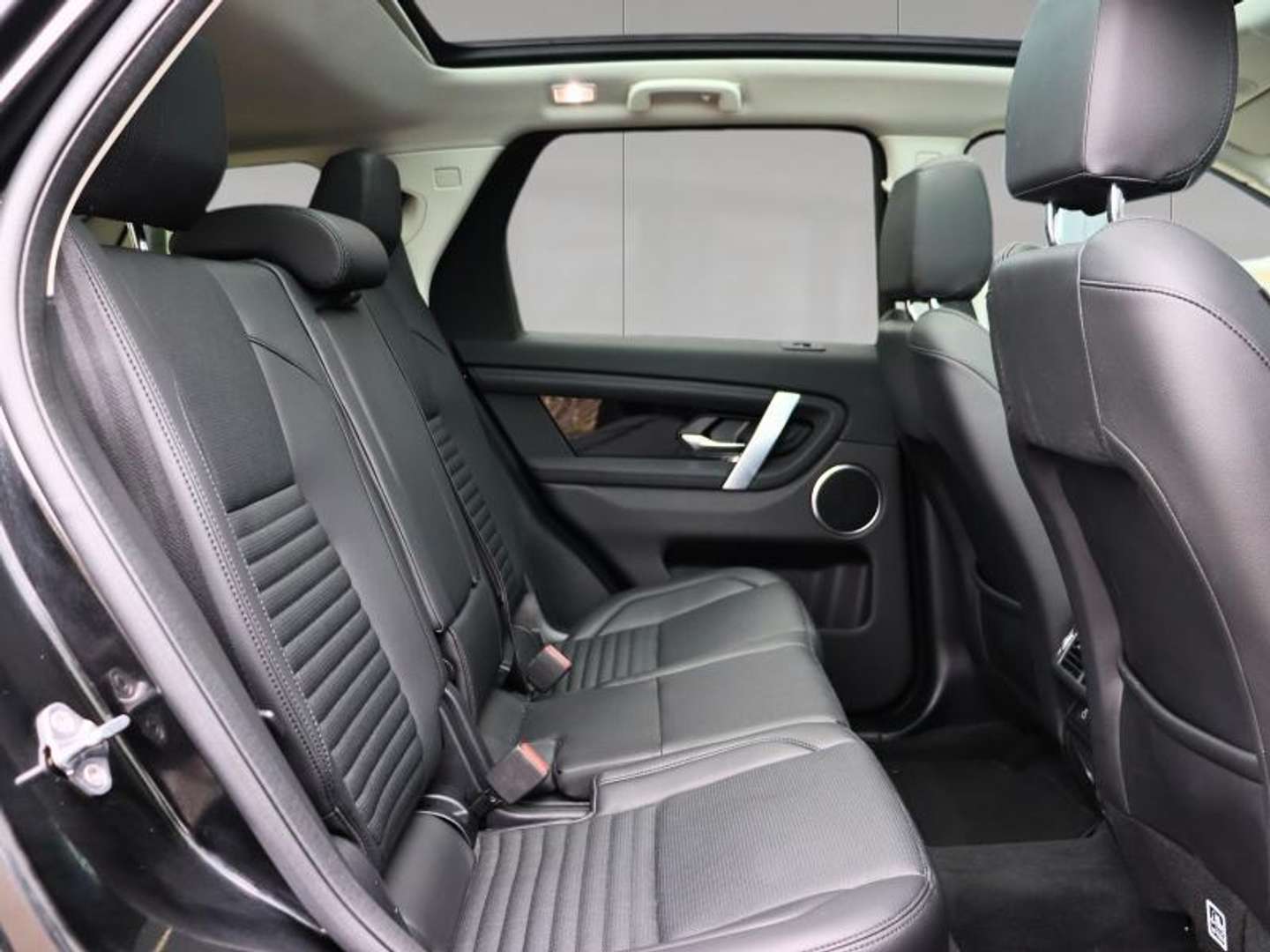 Land Rover Discovery Sport D165 S 7SEATS - 2024 - Joinsteer - #5