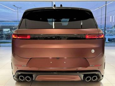 Land Rover Range Rover Sport SV — photo 7
