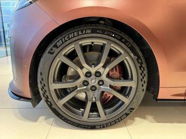 Land Rover Range Rover Sport SV — photo 10