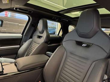 Land Rover Range Rover Sport SV — photo 15