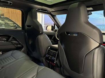 Land Rover Range Rover Sport SV — photo 16