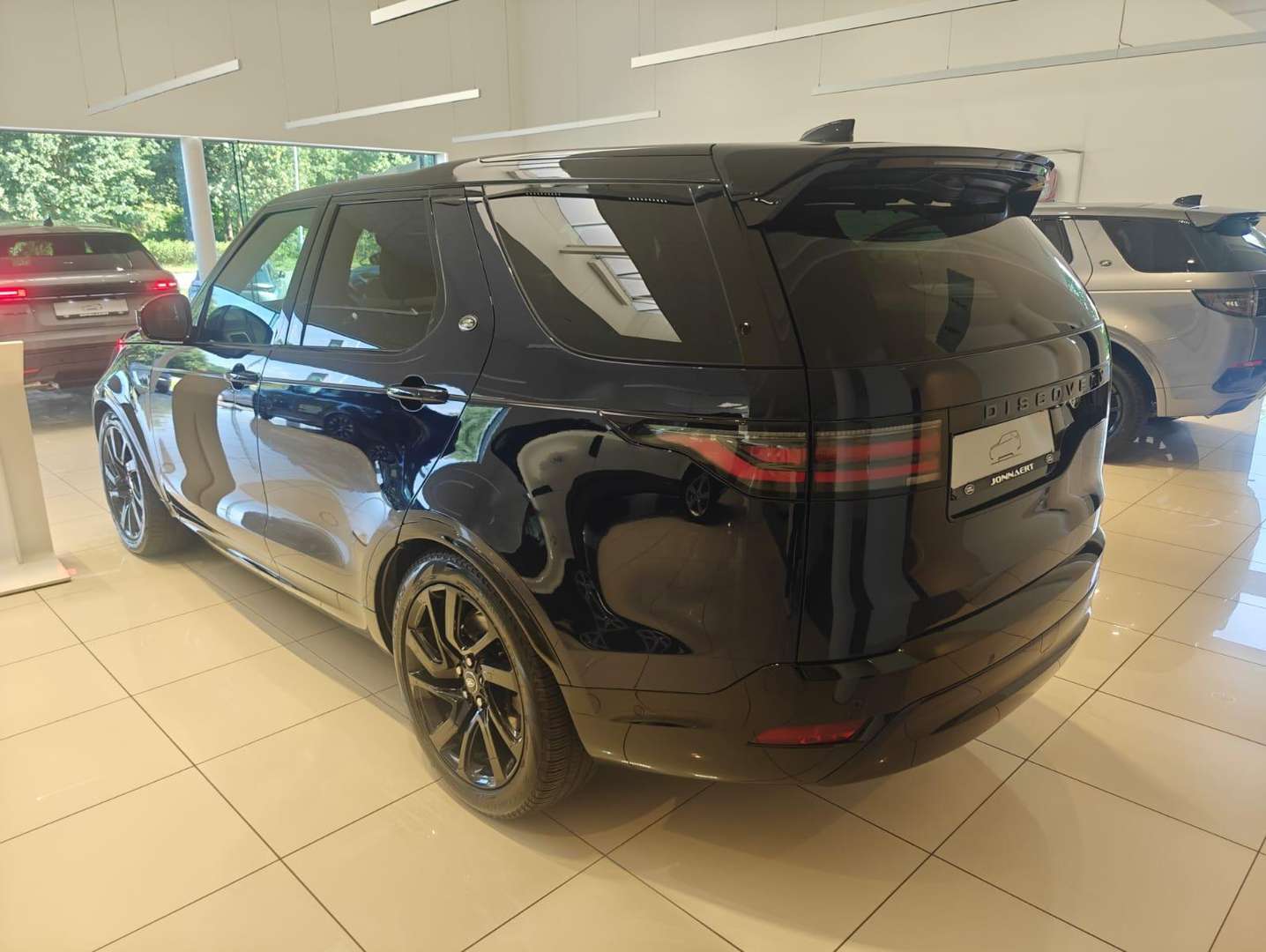 Land Rover Discovery R-Dynamic S - 2025 - Joinsteer - #8