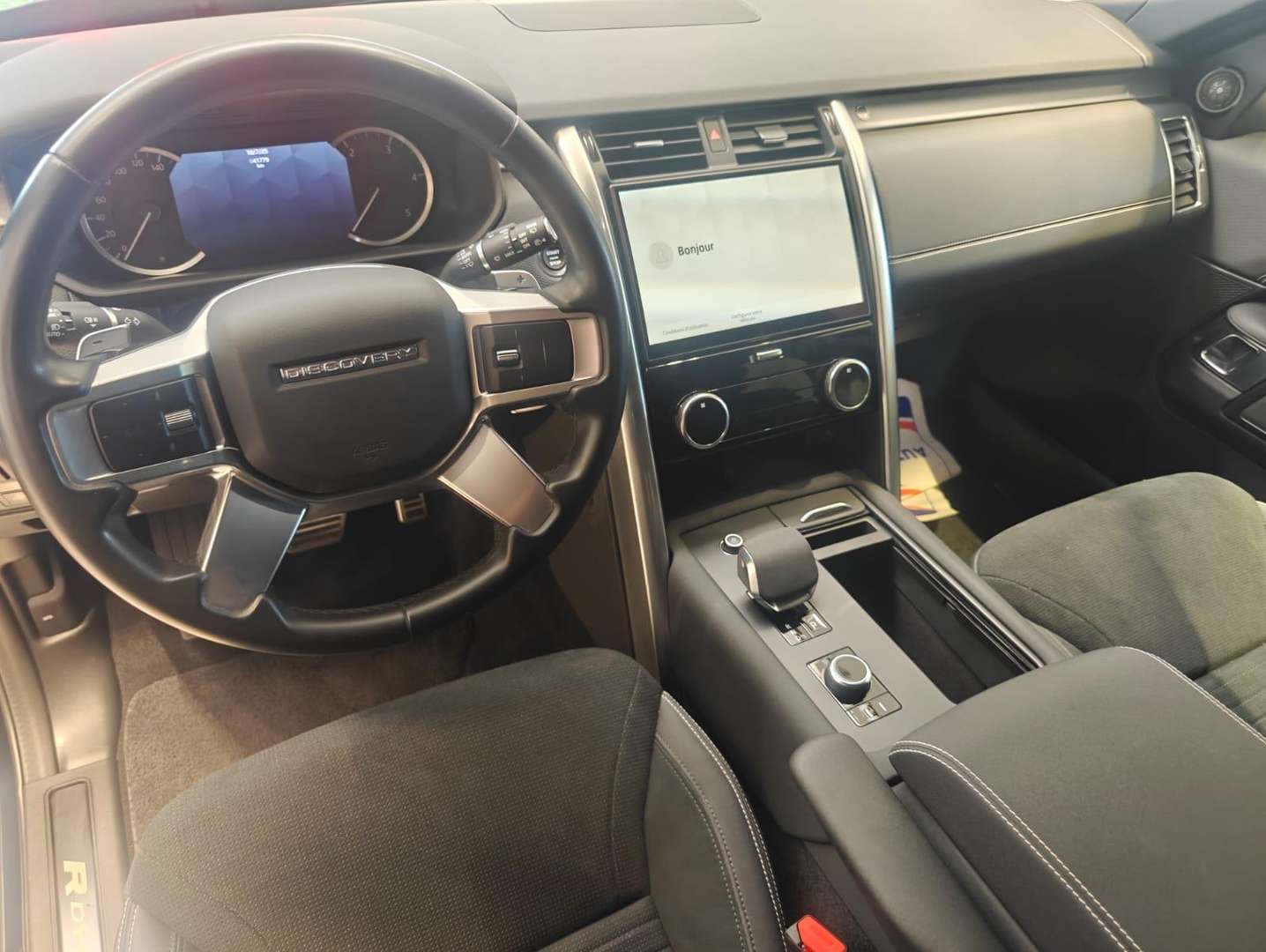 Land Rover Discovery R-Dynamic S - 2025 - Joinsteer - #12