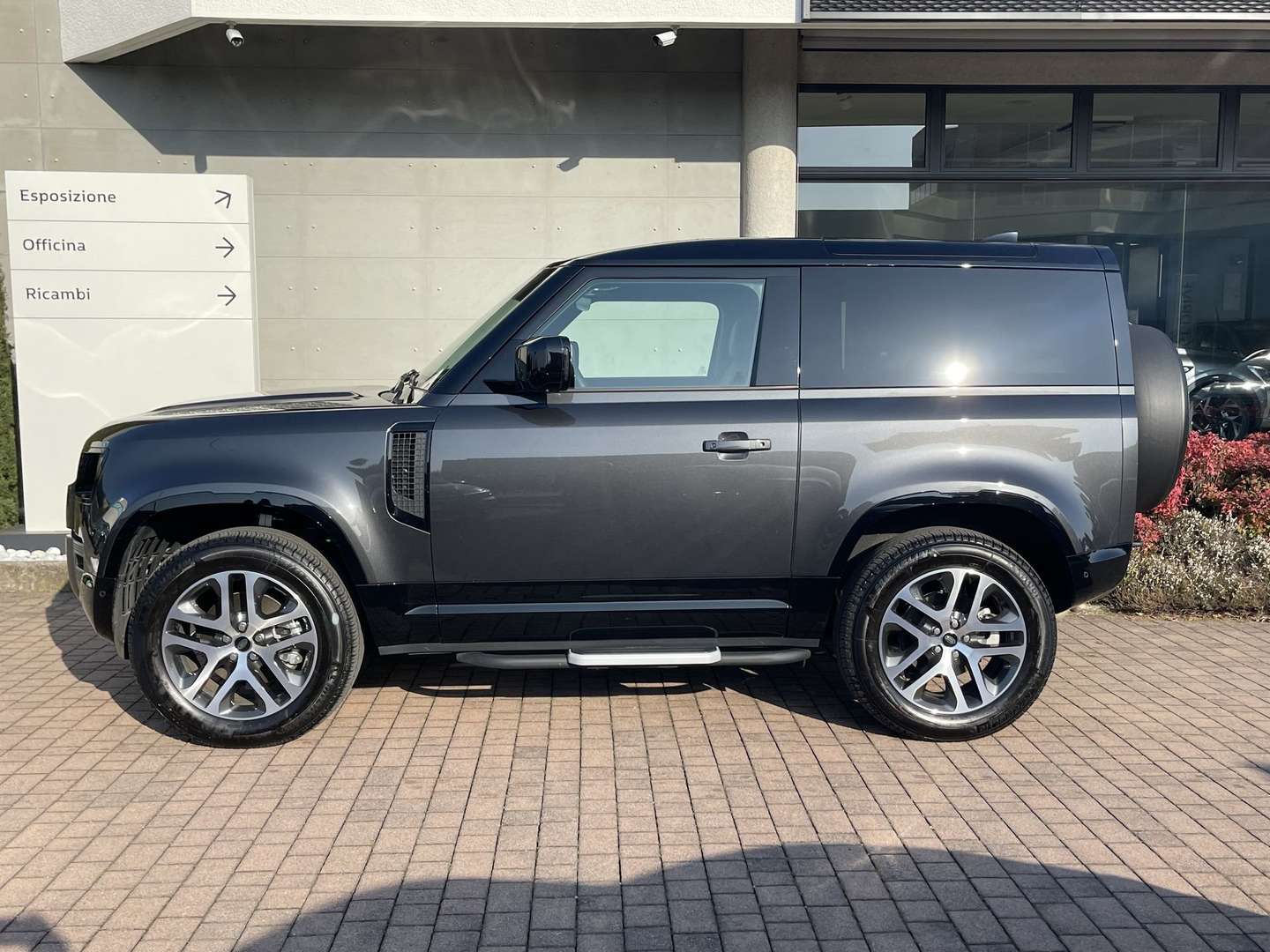 Land Rover Defender 90 X-Dynamic HSE 250 CV - 2023 - Joinsteer - #14