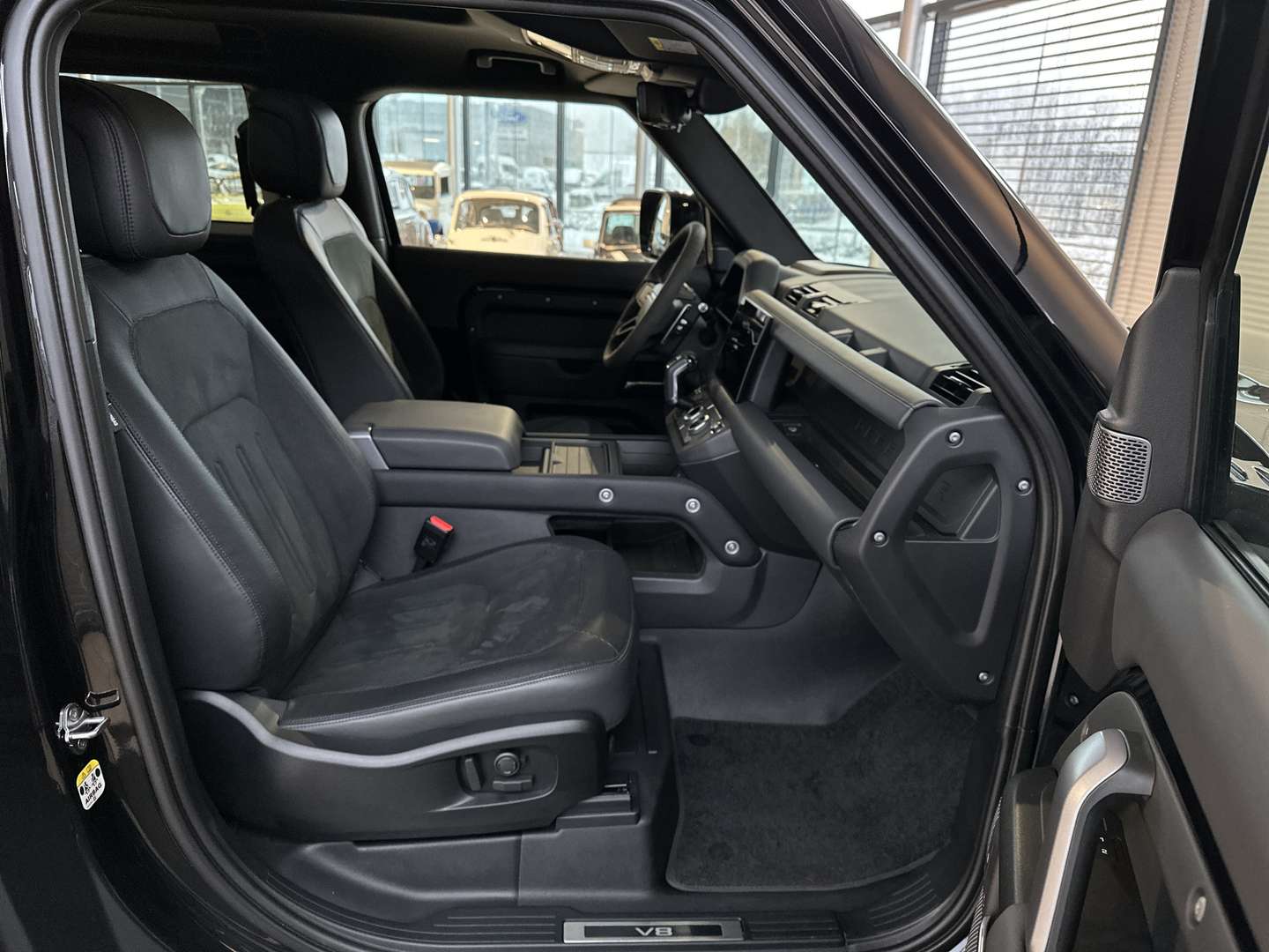 Land Rover Defender 90 Panoramadak 5.0 P525 V8 - 2024 - Joinsteer - #3