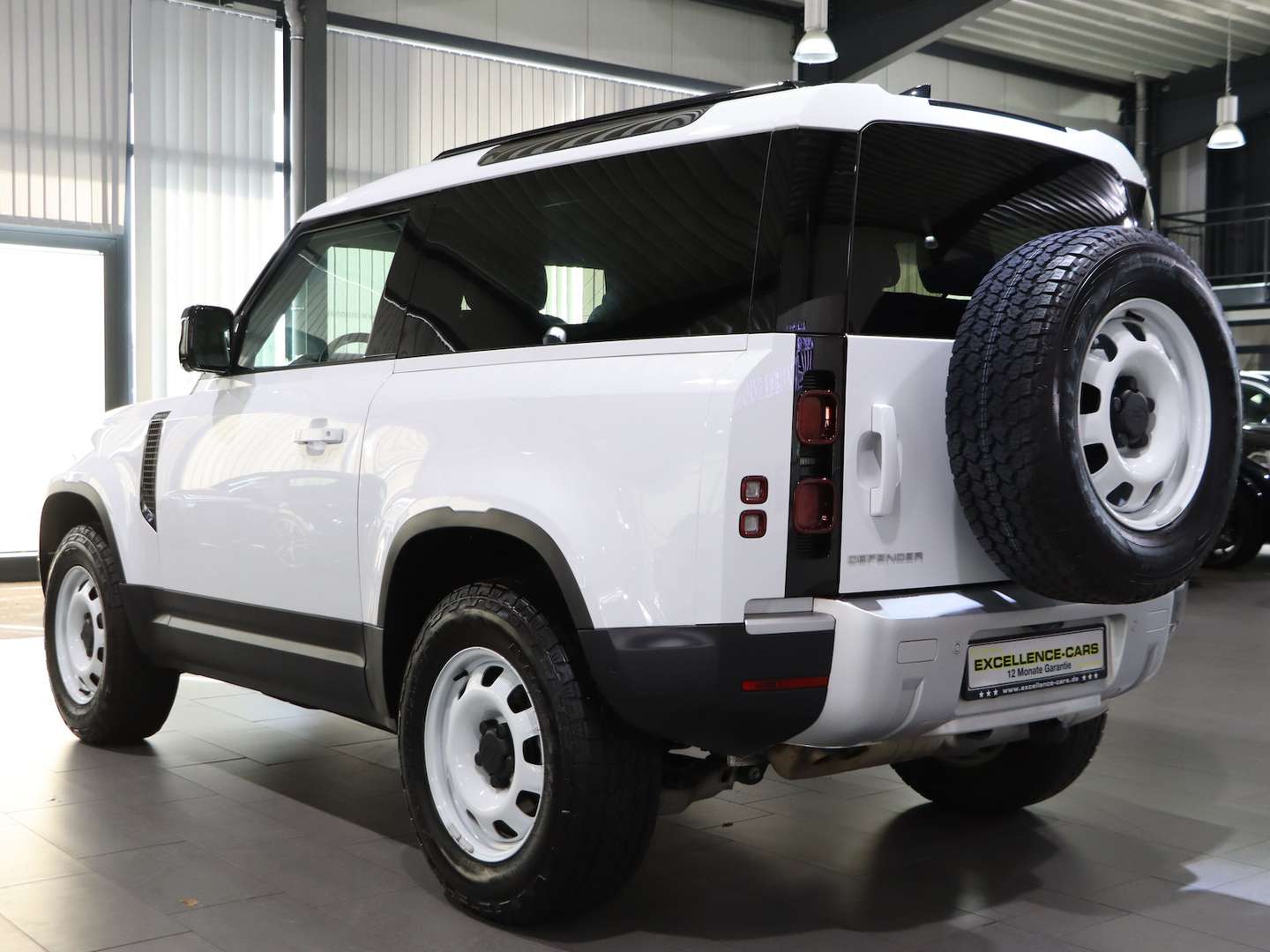 Land Rover Defender 90 D200 90S / 6-SITZER / PANORAMA-SEITEN - 2023 - Joinsteer - #13