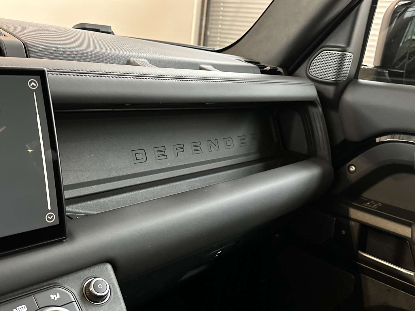 Land Rover Defender 90 Panoramadak 5.0 P525 V8 - 2024 - Joinsteer - #22