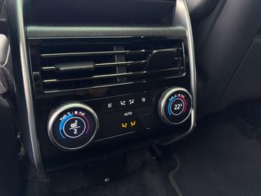 Land Rover Range Rover HSE D350 — photo 8