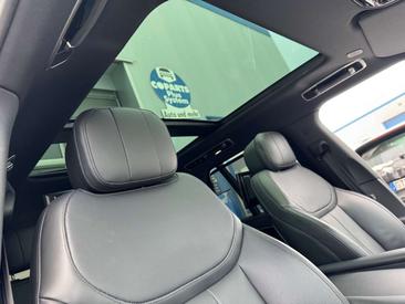 Land Rover Range Rover HSE D350 — photo 17