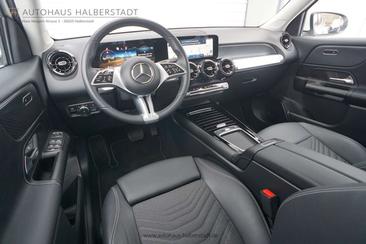 Mercedes GLB 220 — photo 7