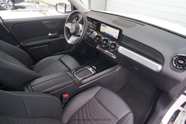 Mercedes GLB 220 — photo 10