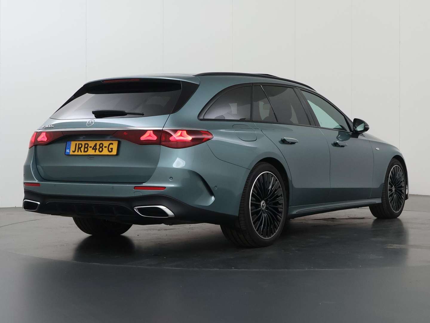 Mercedes Classe E Break 300 AMG Line - 2025 - Joinsteer - #2