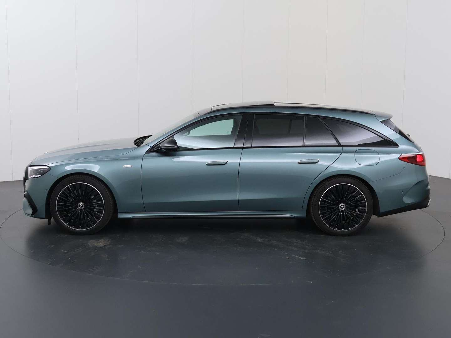 Mercedes Classe E Break 300 AMG Line - 2025 - Joinsteer - #5