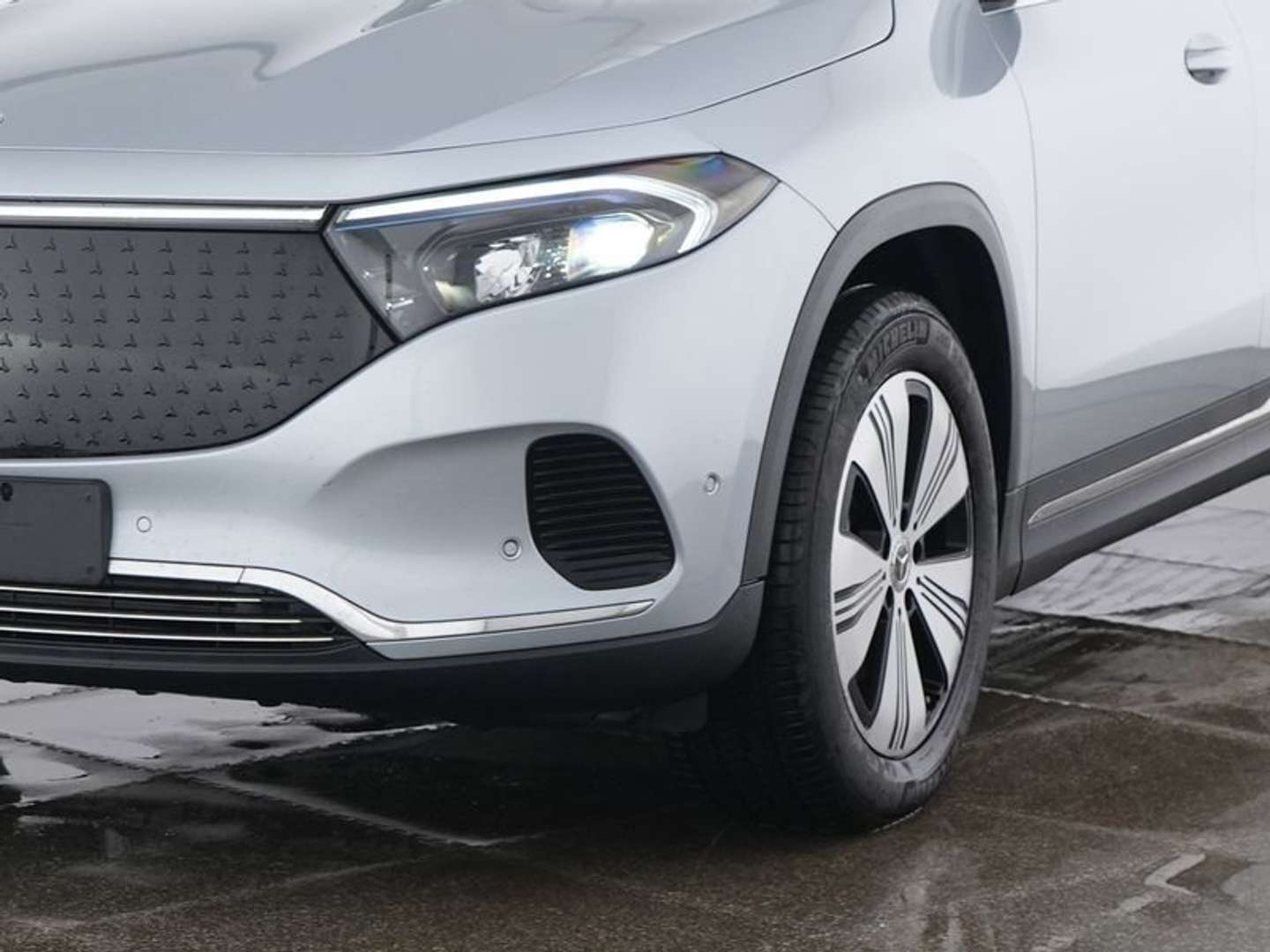 Mercedes EQA 300 300 Premium Plus - 2024 - Joinsteer - #2