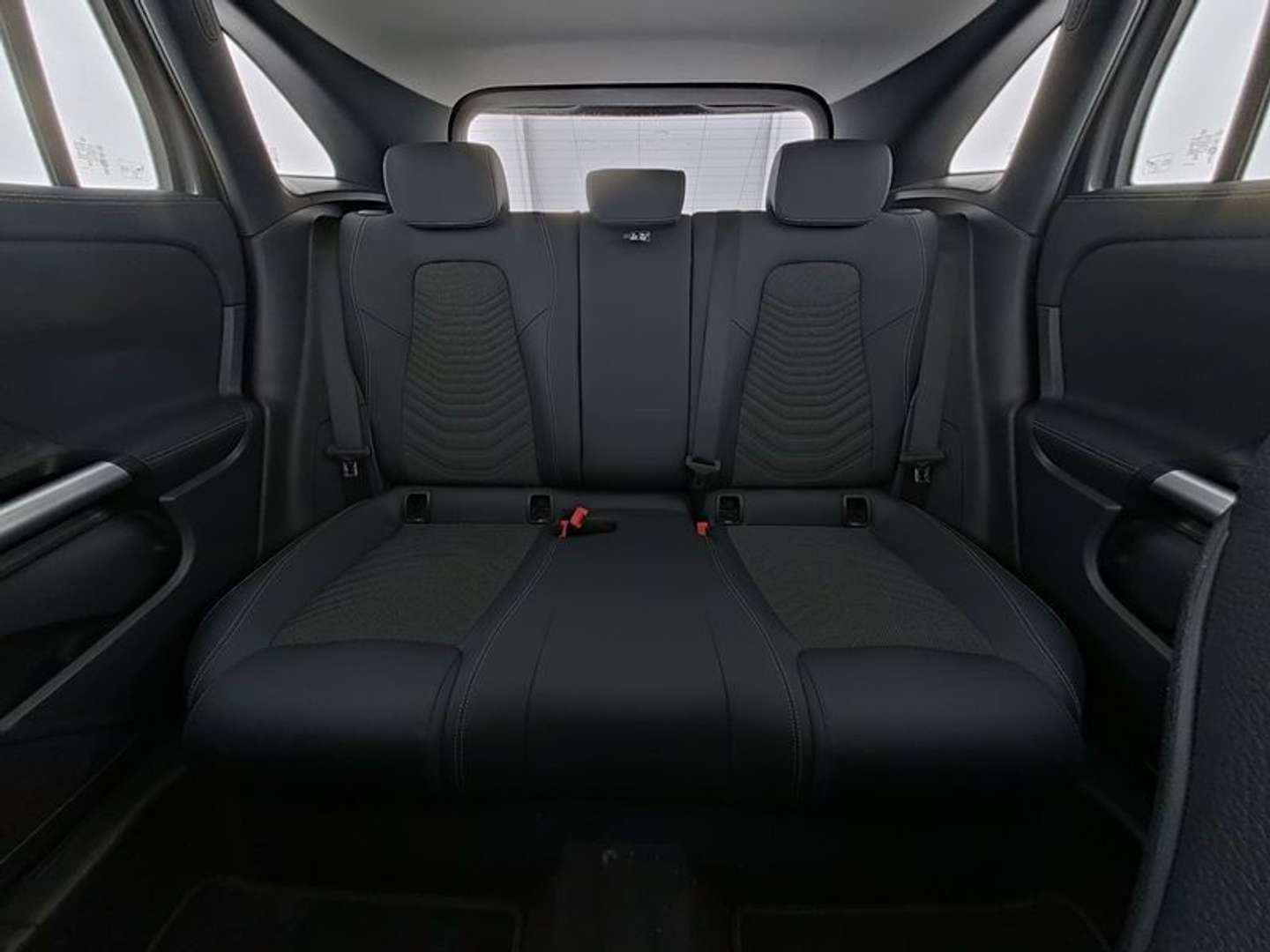 Mercedes GLA 200 - 2024 - Joinsteer - #6