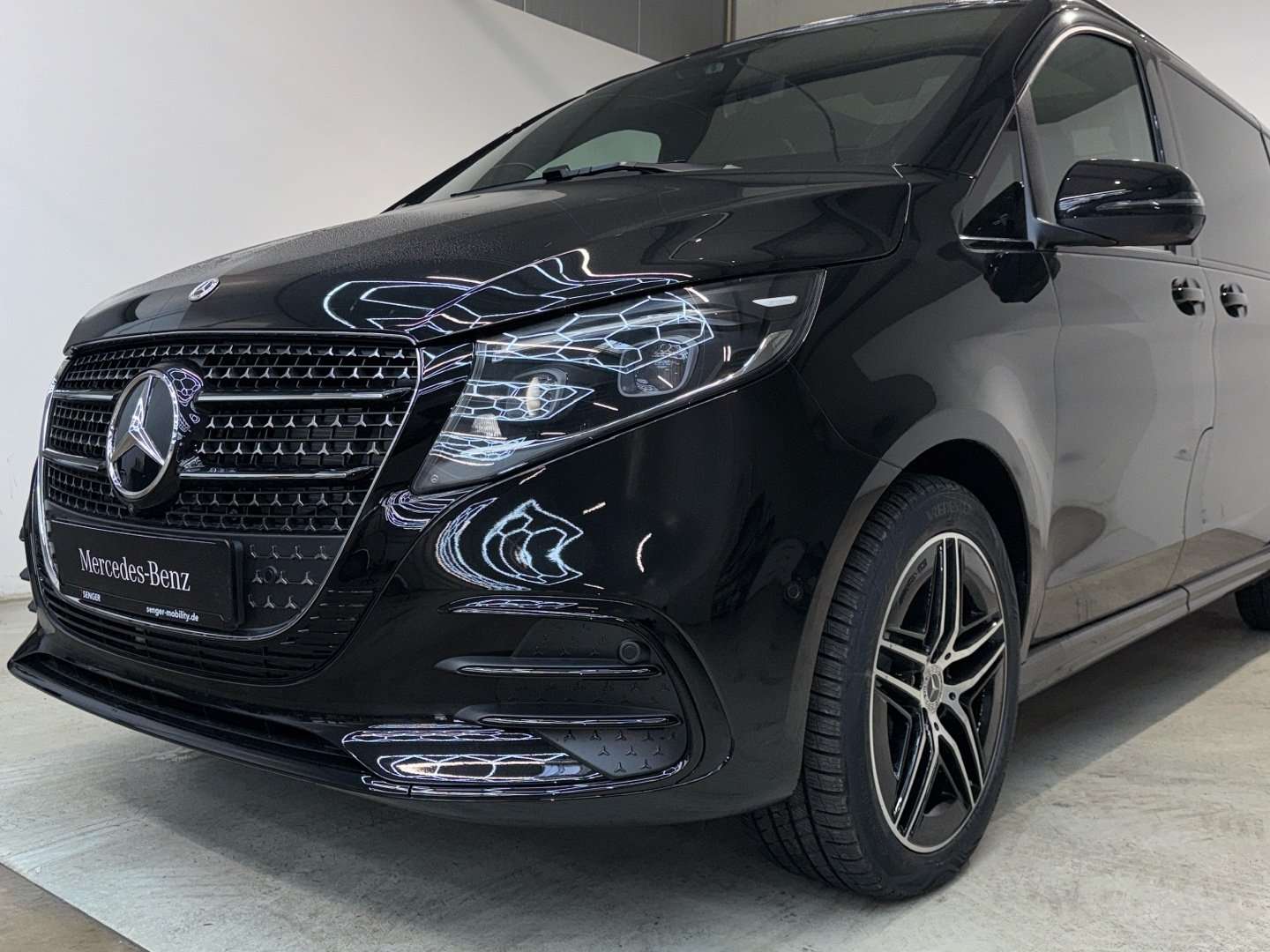 Mercedes V 300 300 Avantgarde - 2025 - Joinsteer - #6
