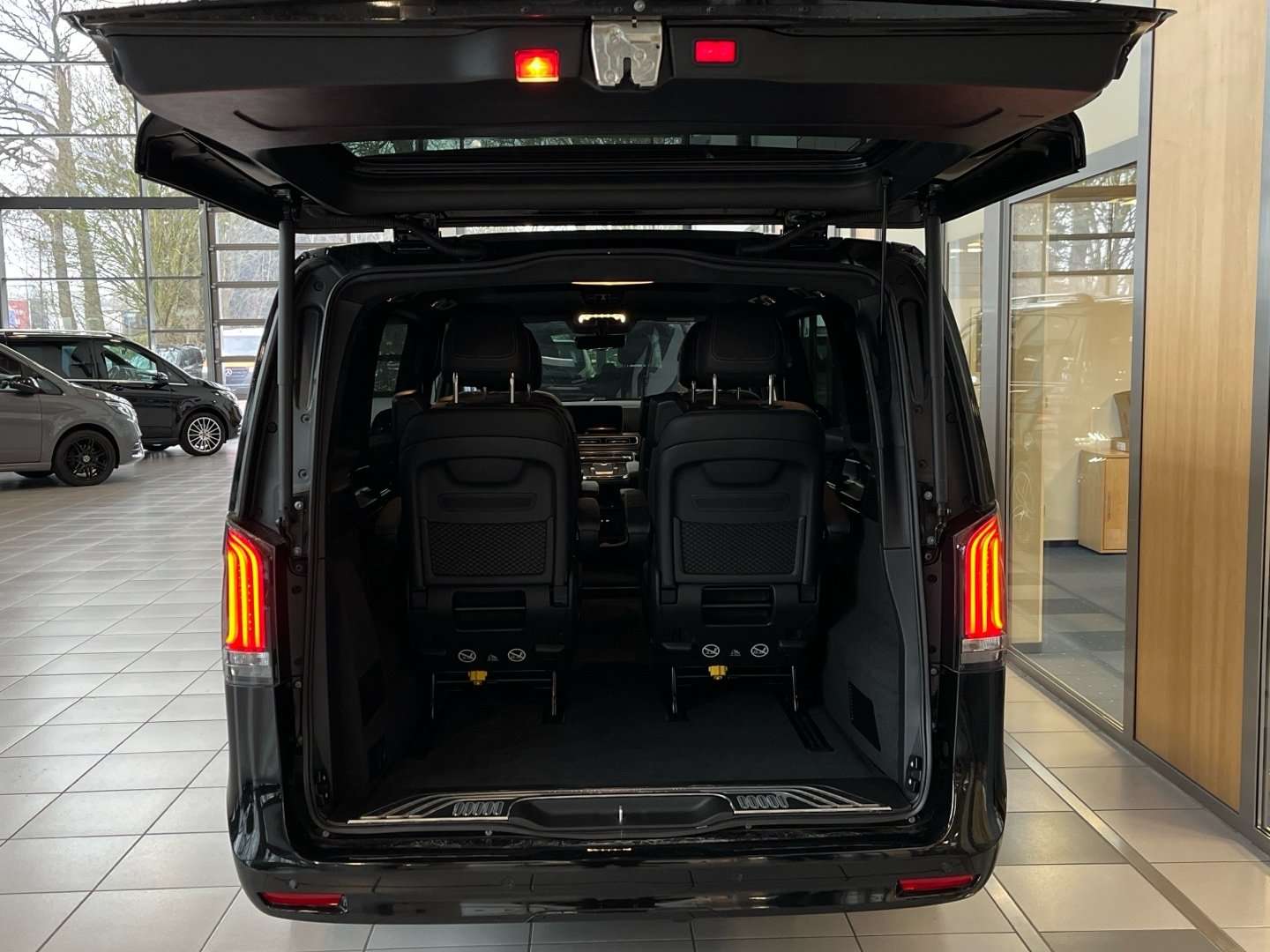 Mercedes V 300 300 Exclusive - 2025 - Joinsteer - #14