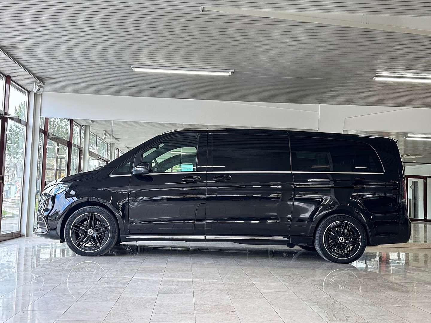 Mercedes V 300 300 Avantgarde - 2024 - Joinsteer - #5