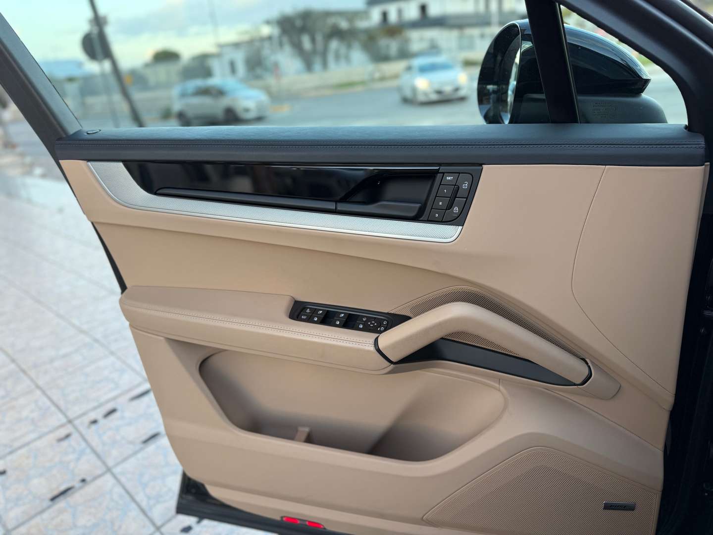 Porsche Cayenne Coupé E-hybrid S - 2024 - Joinsteer - #10