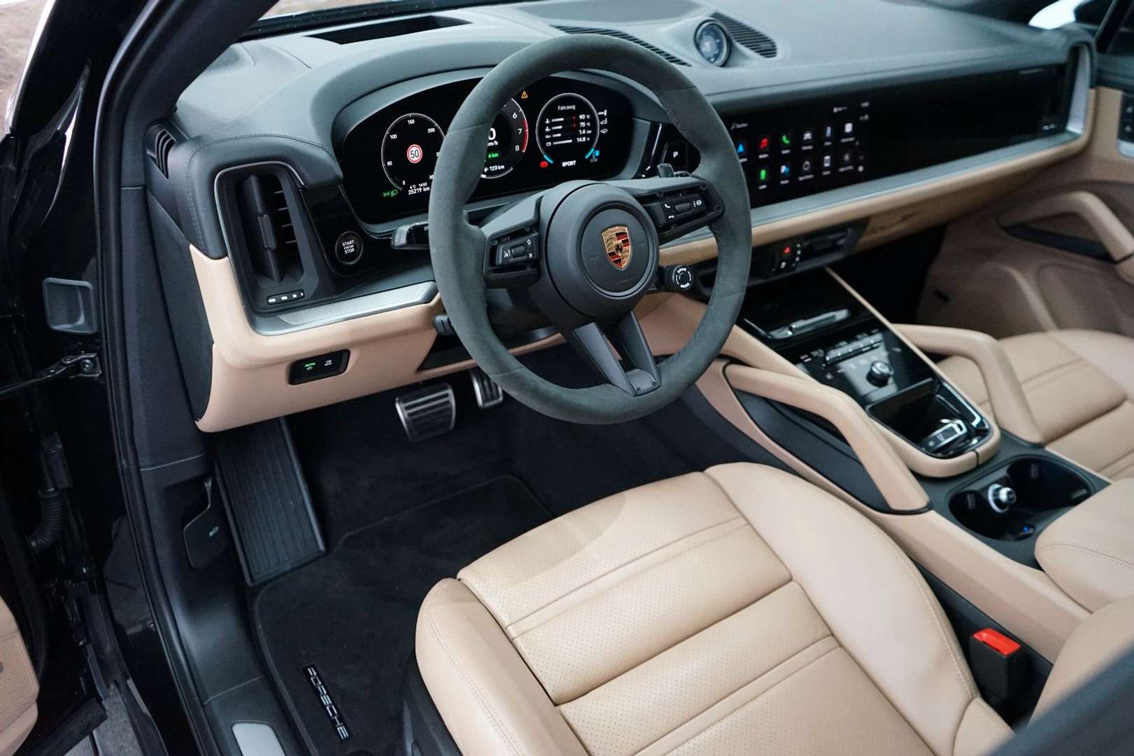 Porsche Cayenne Coupé S E-Hybrid - 2024 - Joinsteer - #13