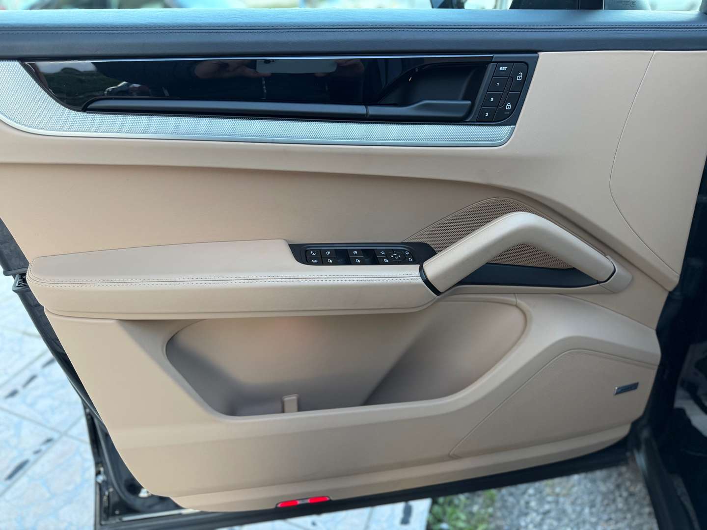 Porsche Cayenne Coupé E-hybrid S - 2024 - Joinsteer - #16