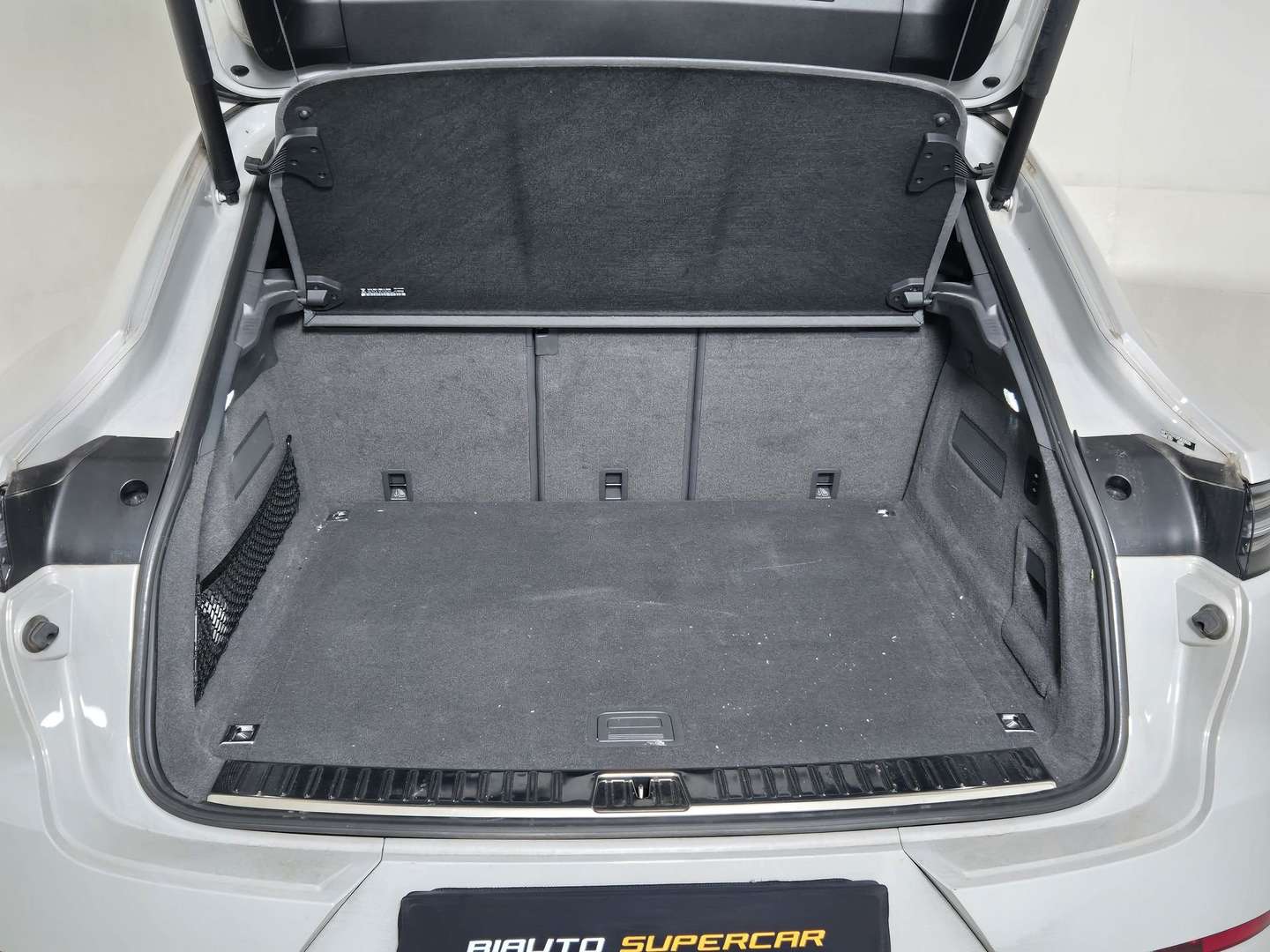 Porsche Cayenne Coupé E-Hybrid - 2023 - Joinsteer - #13