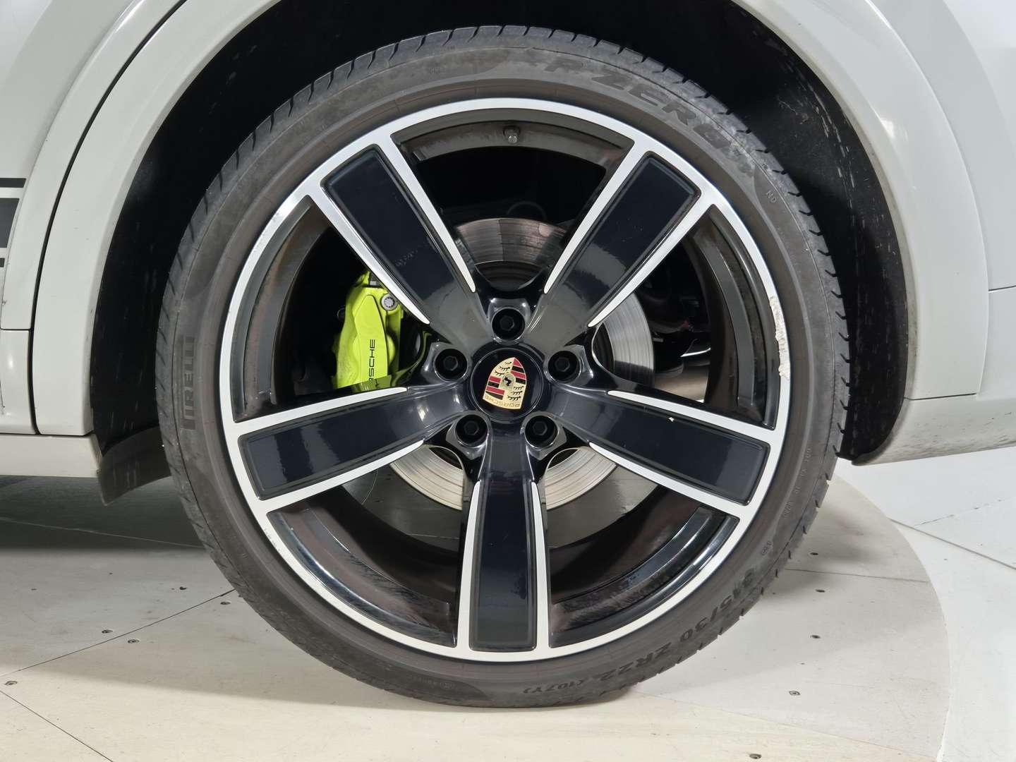 Porsche Cayenne Coupé E-Hybrid - 2023 - Joinsteer - #14