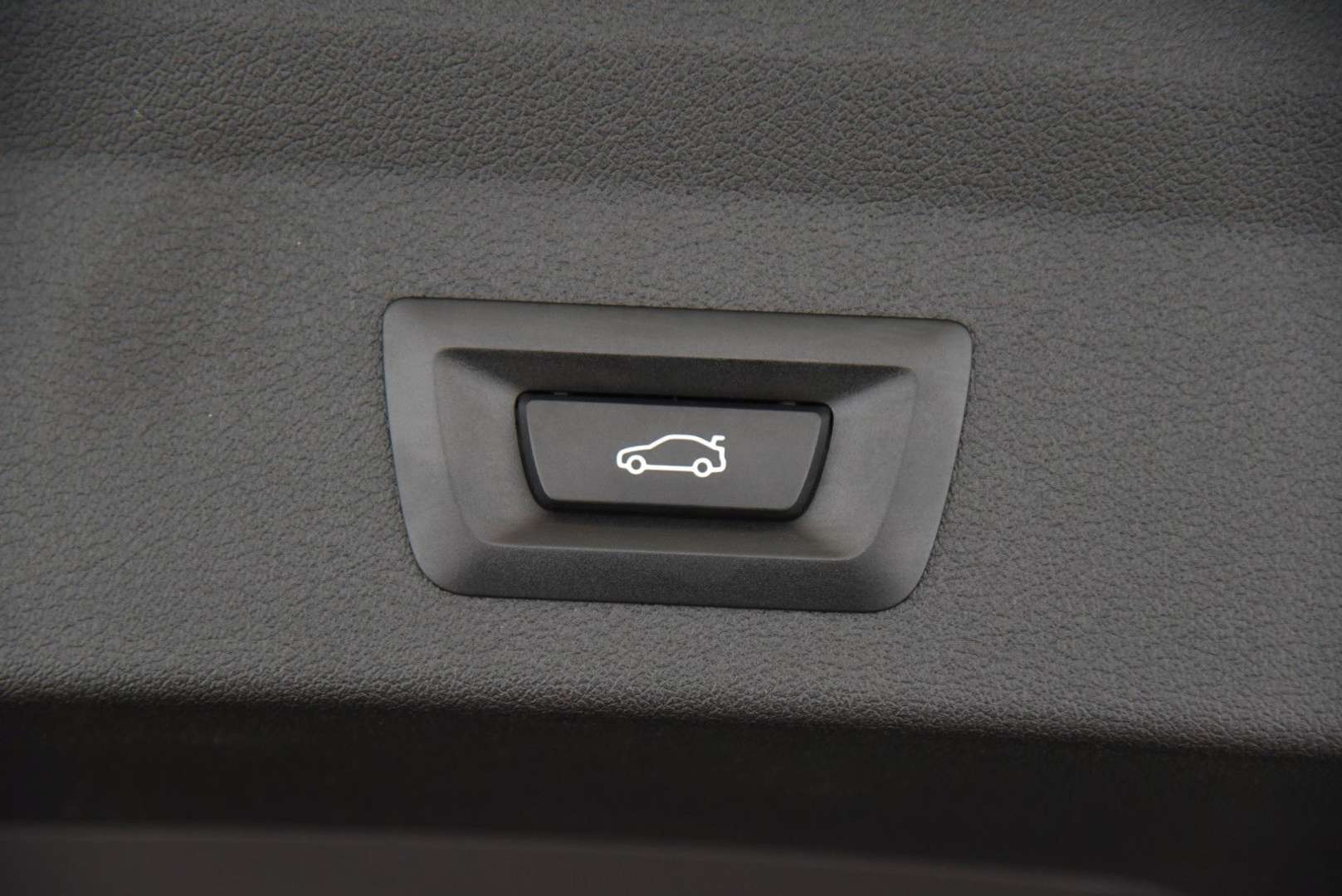 BMW 118i Advantage - 2024 - Joinsteer - #10