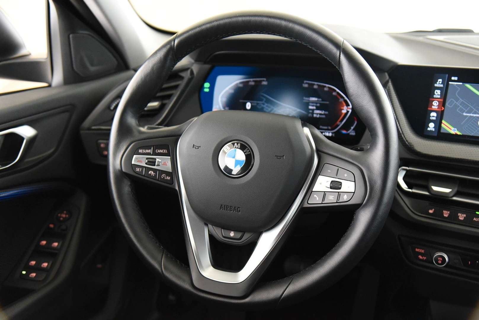 BMW 118i Advantage - 2024 - Joinsteer - #14