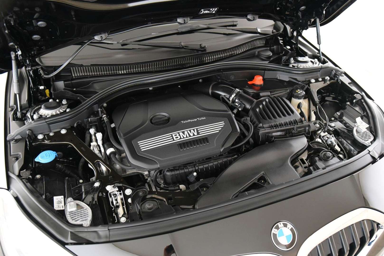 BMW 118i Advantage - 2024 - Joinsteer - #16