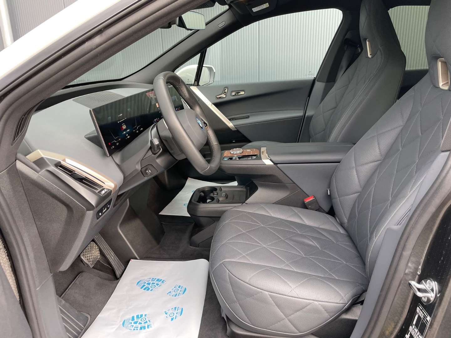 BMW IX XDrive50 - 2025 - Joinsteer - #11
