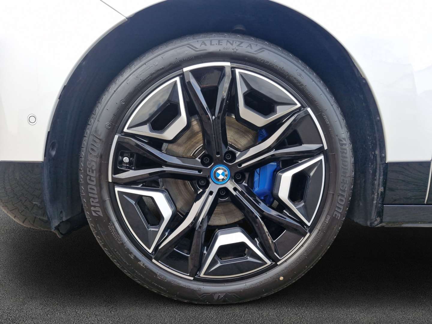 BMW IX Sport XDrive40 - 2023 - Joinsteer - #6