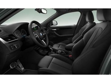 BMW X2 18i — photo 3