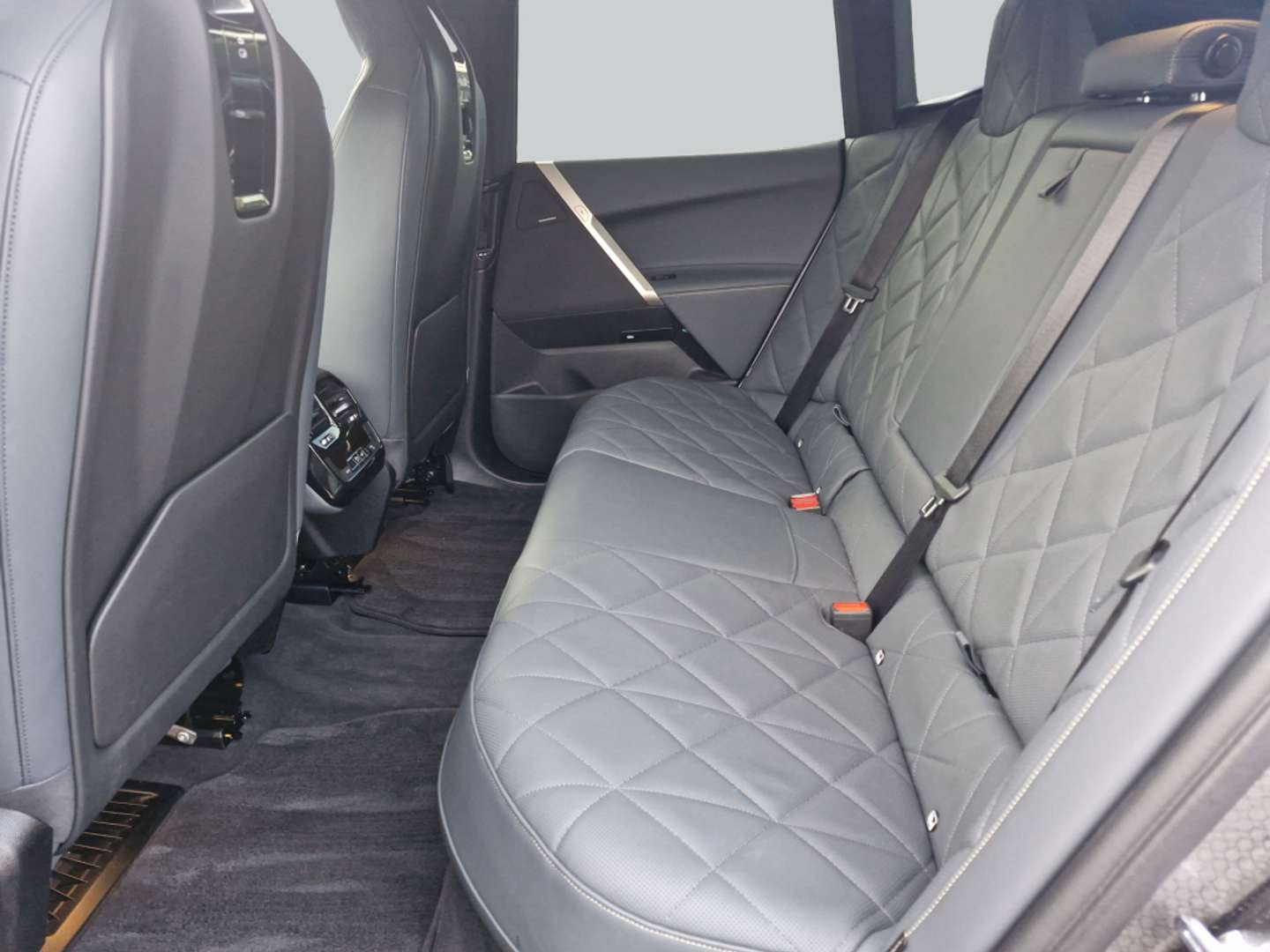 BMW IX Sport XDrive40 - 2023 - Joinsteer - #11