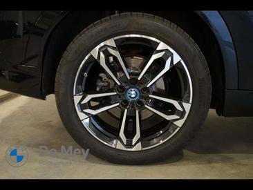 BMW IX2 EDrive20 — photo 2