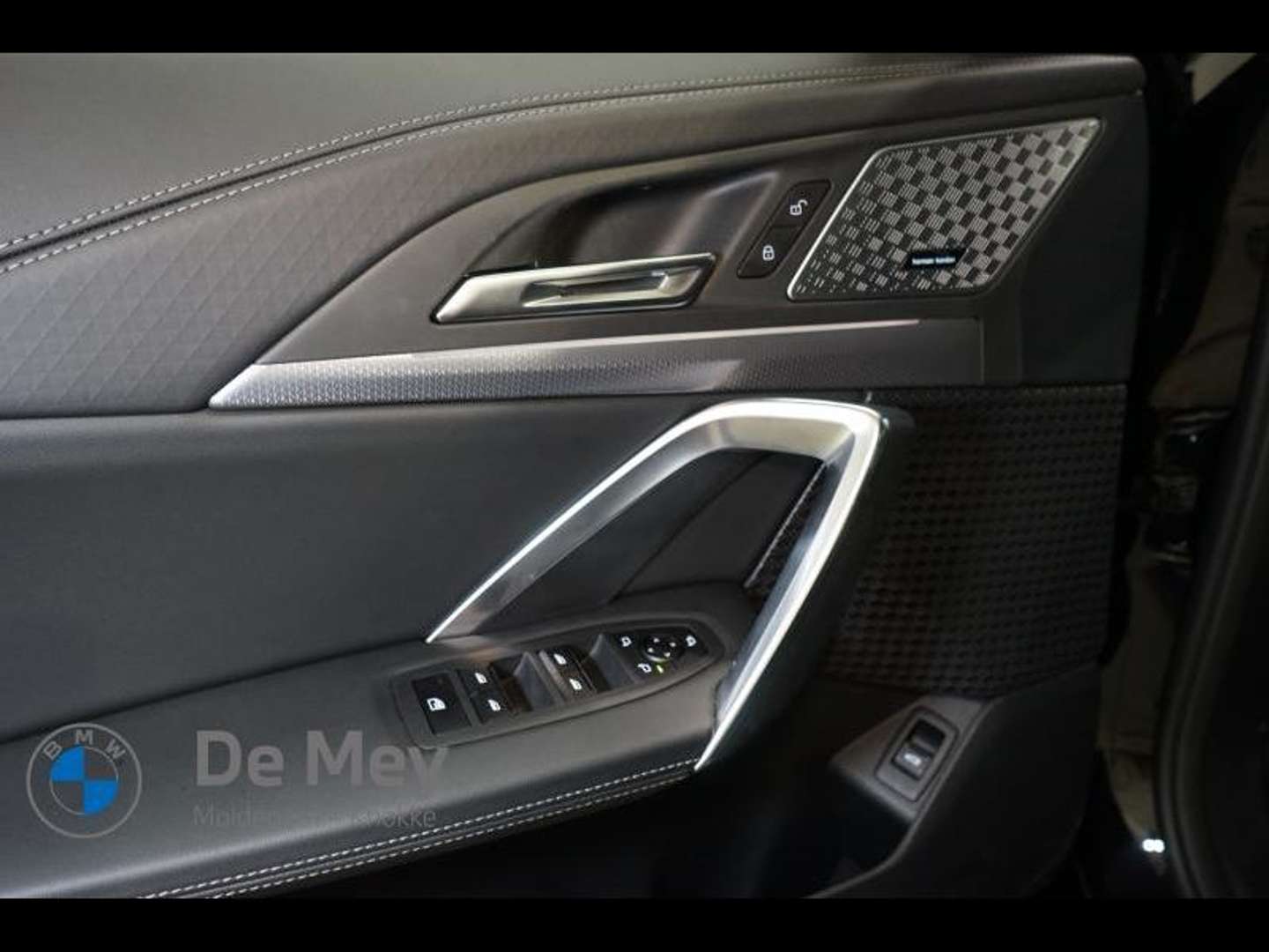 BMW IX2 EDrive20 - 2025 - Joinsteer - #5