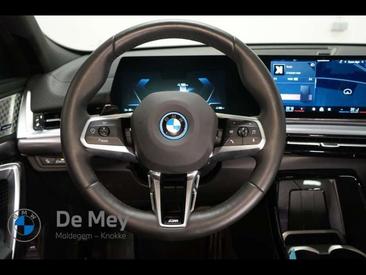 BMW IX2 EDrive20 — photo 7