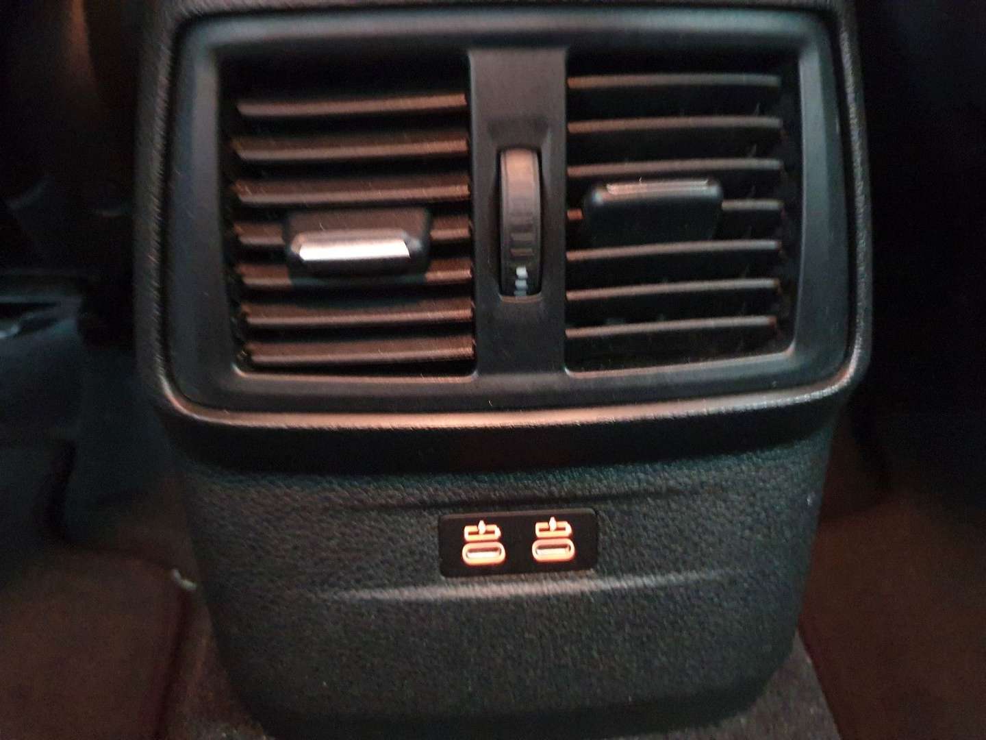 BMW 218 Active Tourer Advantage - 2020 - Joinsteer - #25