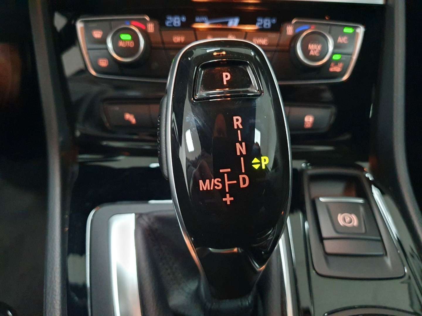 BMW 218 Active Tourer Advantage - 2020 - Joinsteer - #30